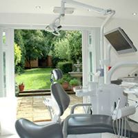 Harpenden Dental Centre - Logo